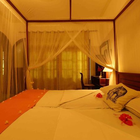 Hotel Susantha Garden Bentota Buitenkant foto